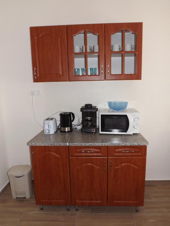 Fagyoengy Apartment Sarvar Ruang foto